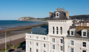 St georges exterior hero 2 ft